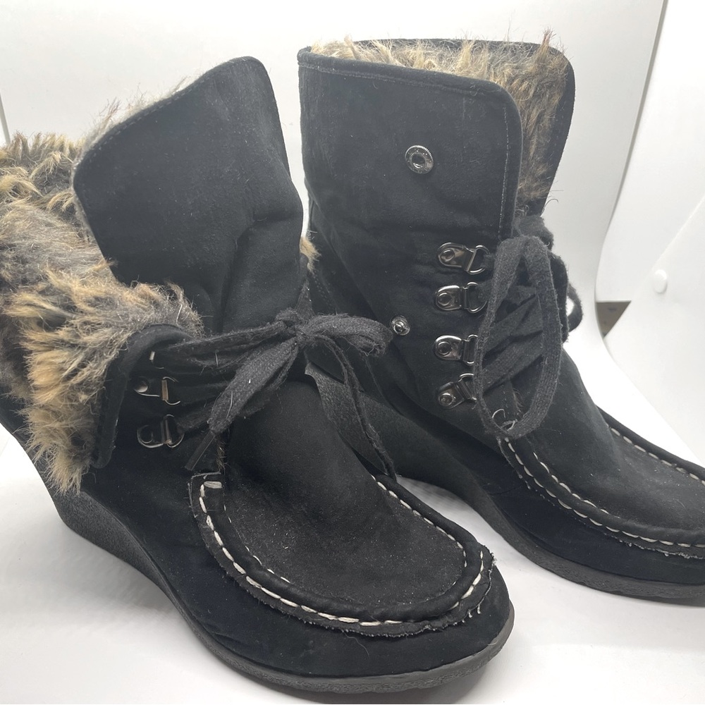 Expression faux suede and fur collared bootie